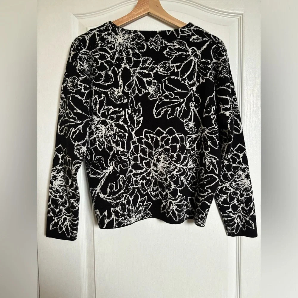CYNTHIA ROWLEY Sweater - Picture 5 of 5
